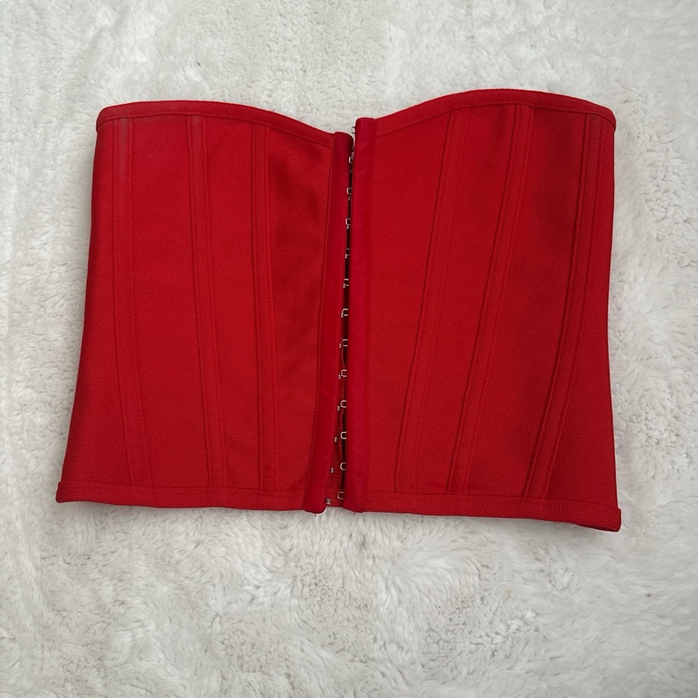 PrettyLittleThing Vibrant Red Top